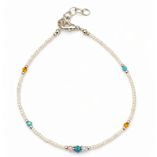 Pulsera de tobillo fina de howlita nepalí y con cuentas facetadas - (22 cm)