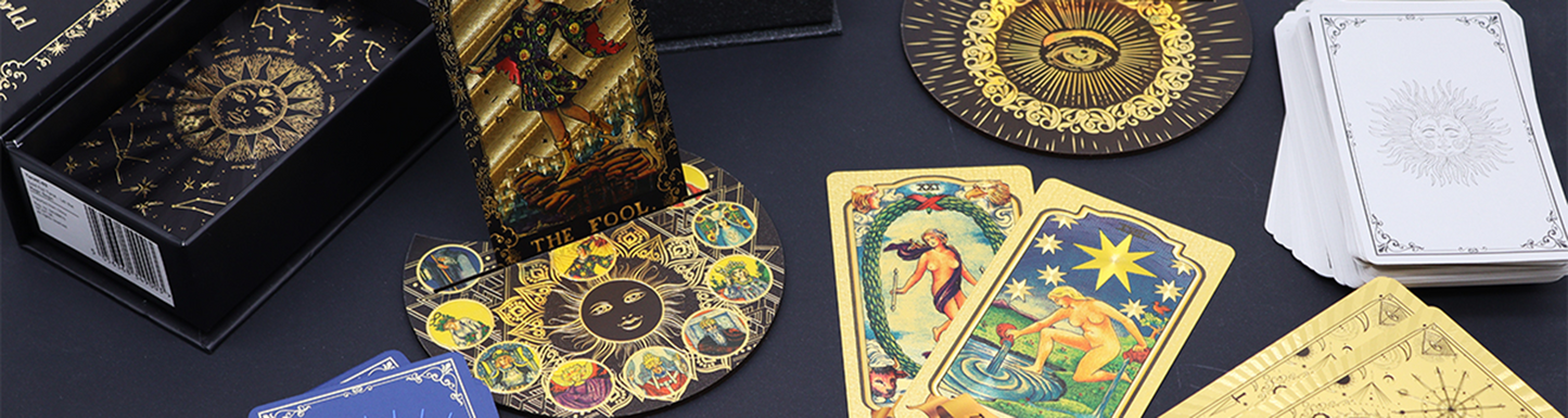Set de cartas del tarot en caja de regalo rosa con lámina rubí - con folleto