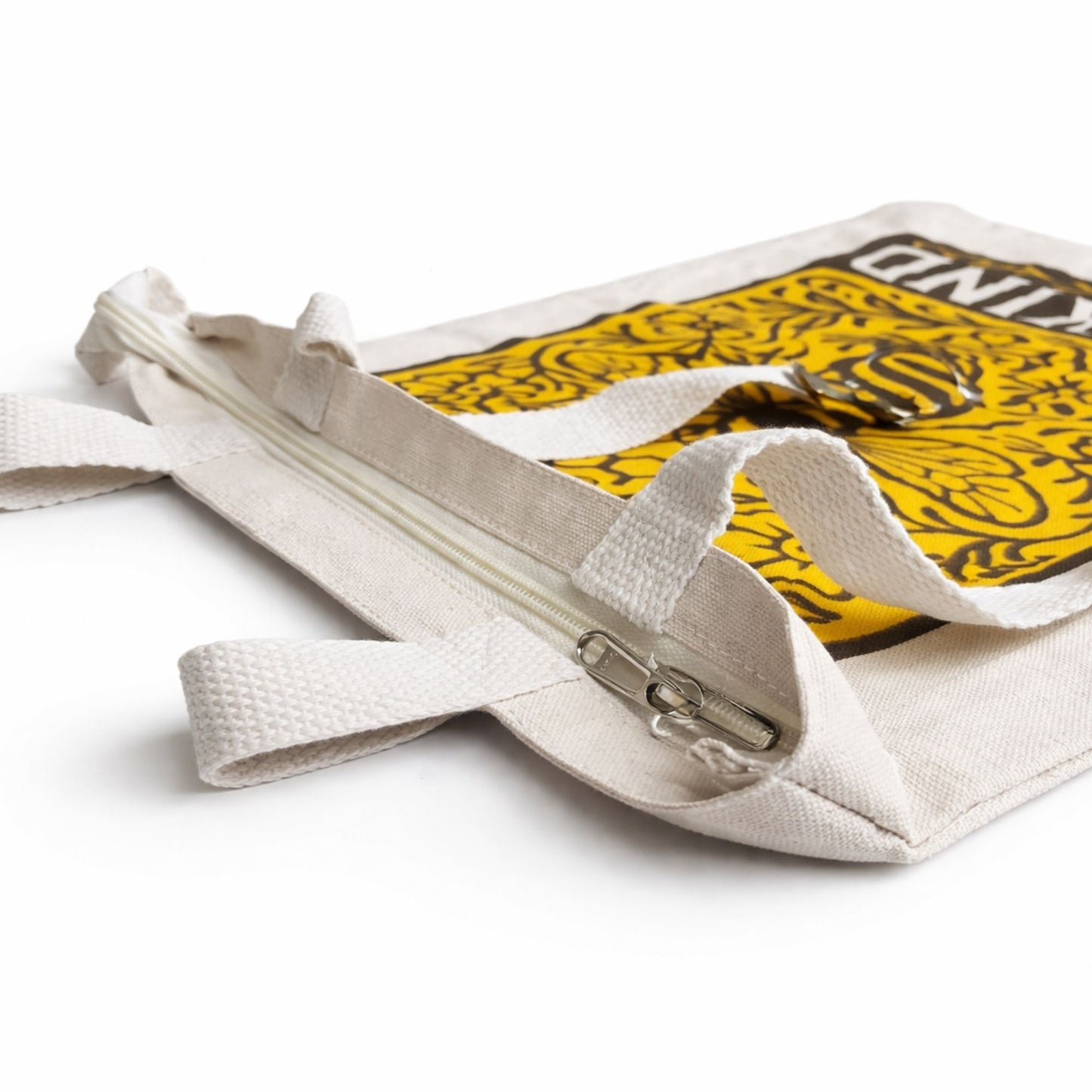 Nomad Sari Icónico Toni Bolsa Tote - Sé amable - Natural 10 oz