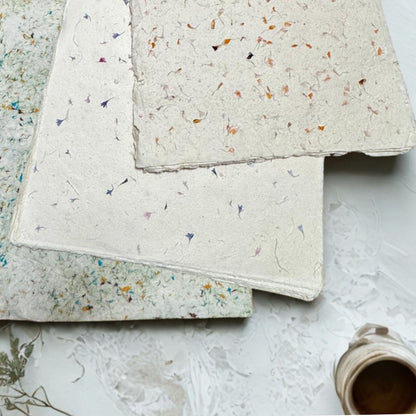 Papier cadeau fait main Lokta - Coton vert