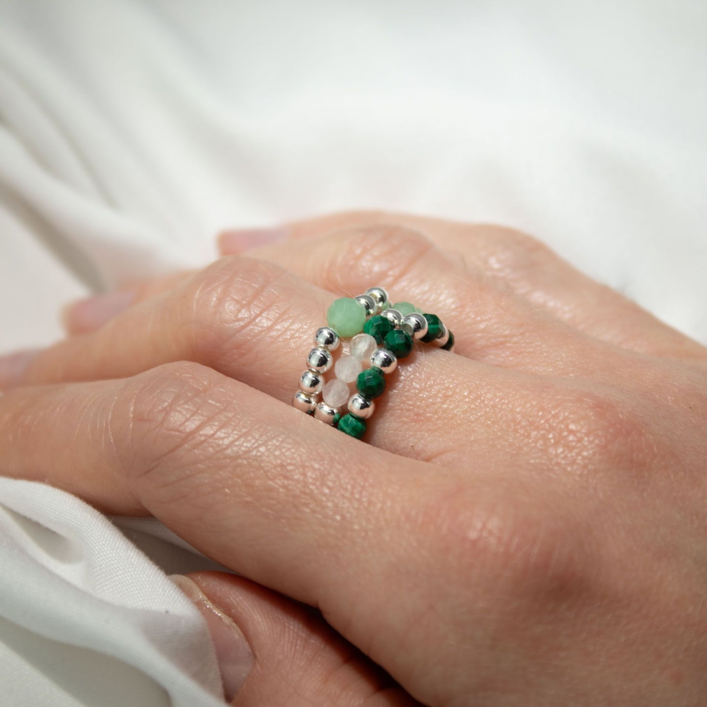Set aus Ringen mit Nymphengeist-Edelstein – Waldgeist